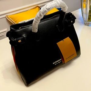 Burberry style leather bag